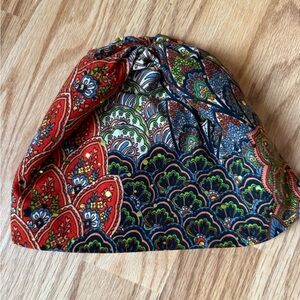 JAMMS fleece-lined hat